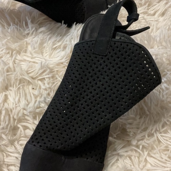 Sexy and comfy ankle boots - Picture 4 of 5